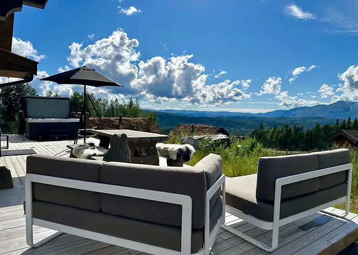 Flott Moderne I Holterdalen, 4 Soverom, 2 Bad, Jacuzzi, Garasje Casa vacanze Rauland